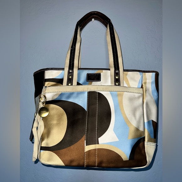 Coach Handbag - Picture 1 of 8